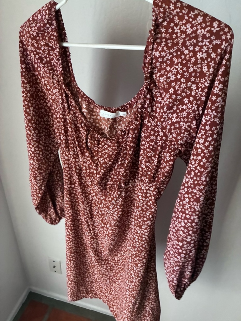 Lush Rust Floral Blouse with Light Pink Print - Picture 4 of 6